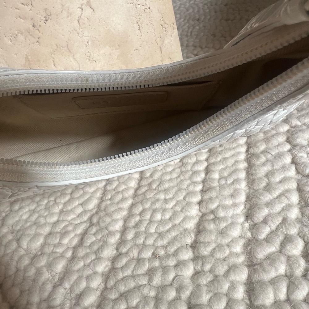 BY FAR Baby Amber Croc Embossed White Textured Shoulder Bag - Picture 13 of 14